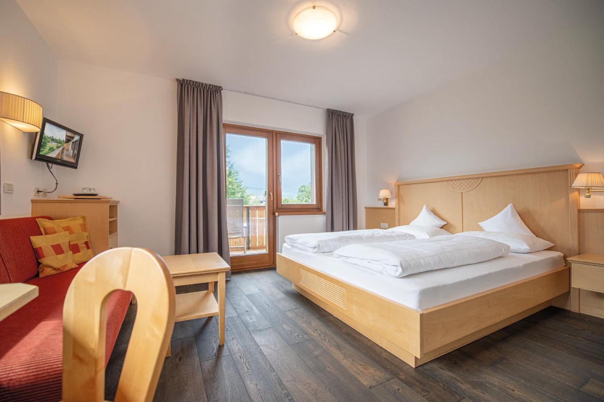 Hubertus Dolomites Aparthotel Fiè Екстериор снимка