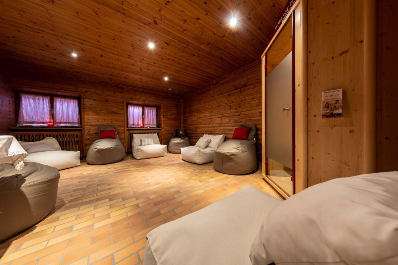 Hubertus Dolomites Aparthotel Fiè Екстериор снимка